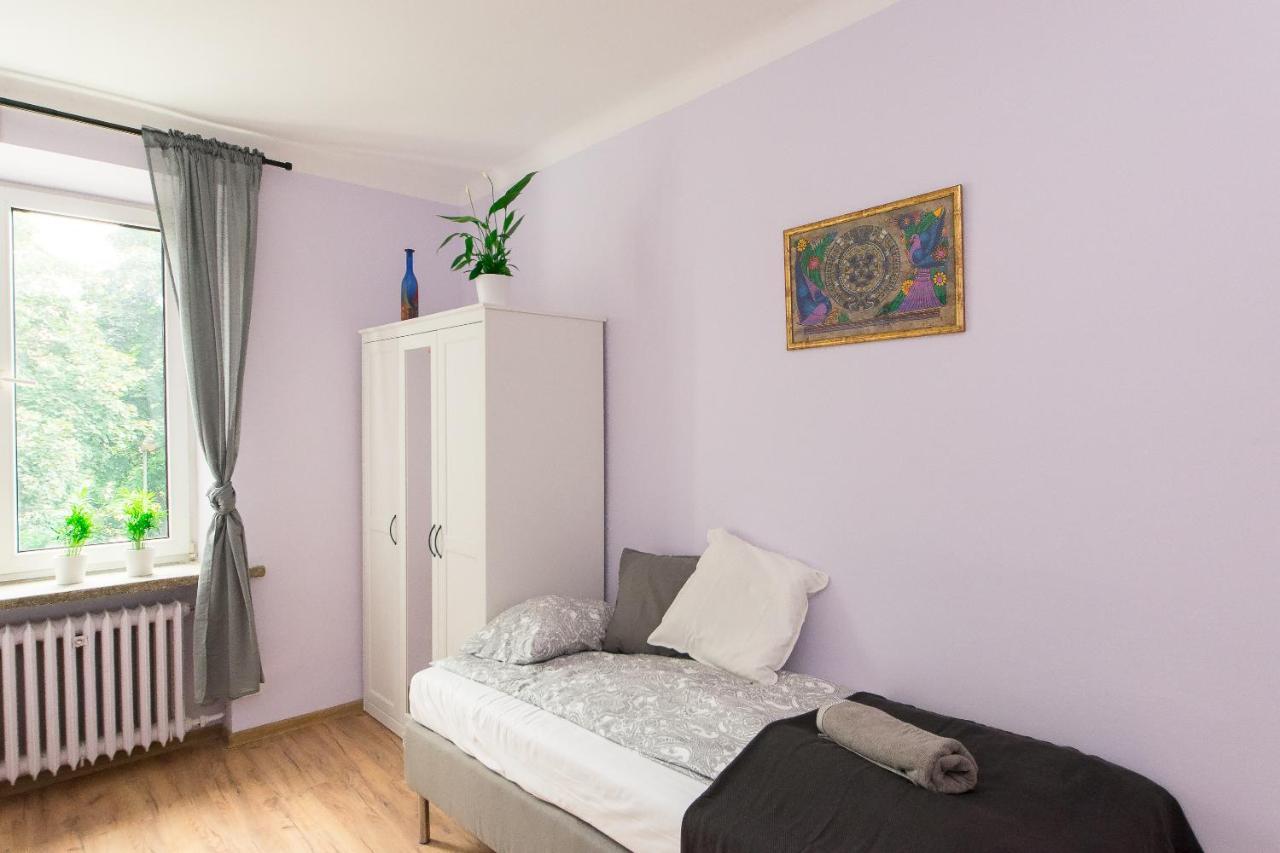3-Bedroom Flat In City Center P4You Pl Krakau Exterior foto